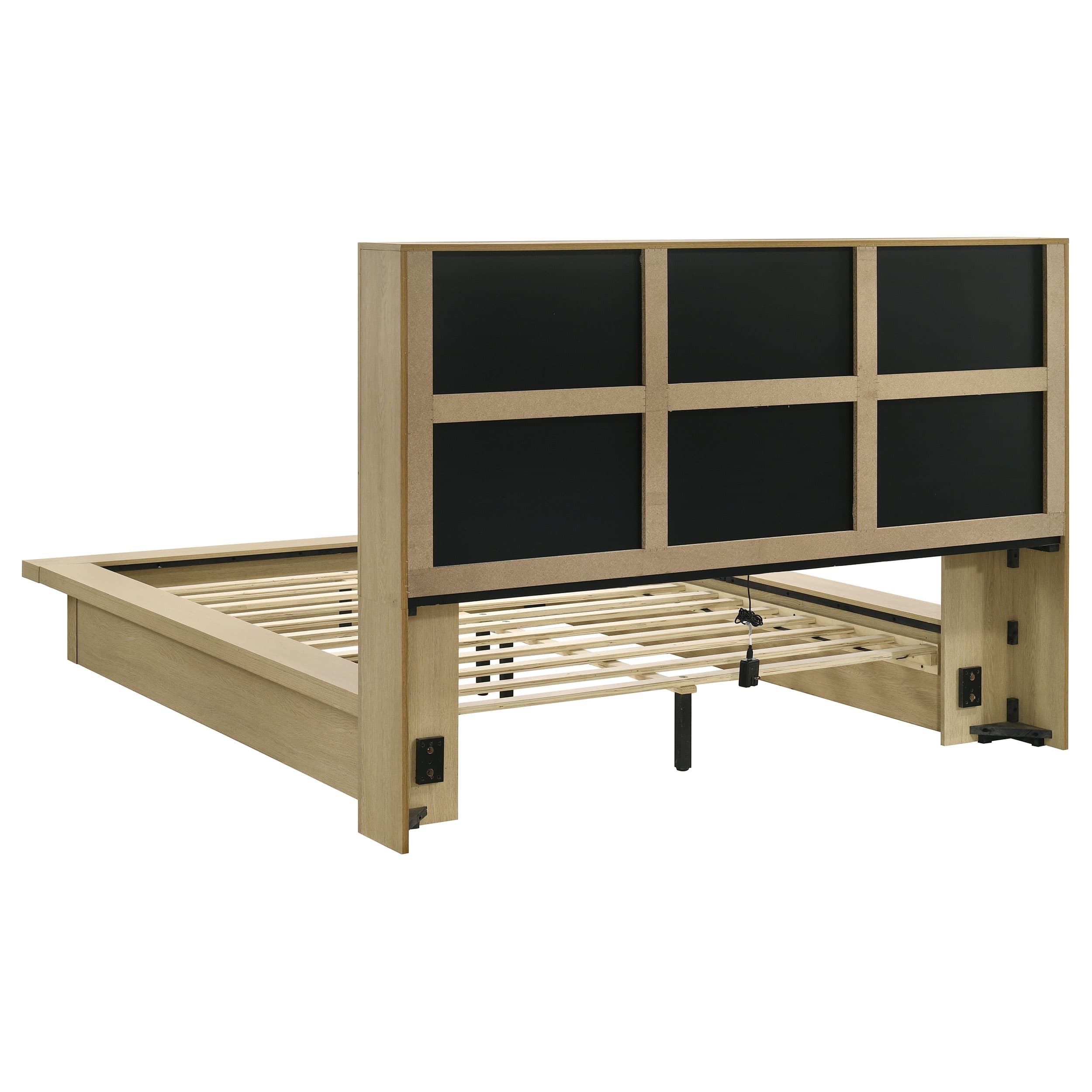 Hendricks 5-piece Queen Bedroom Set Light Oak - Image 3